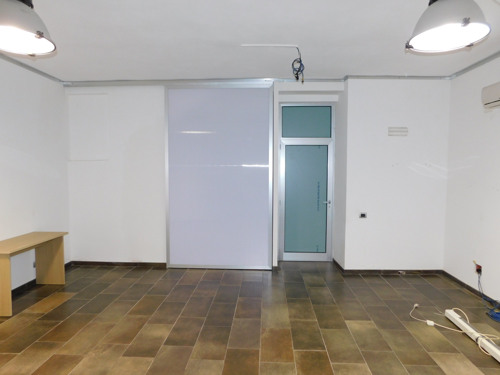 LOCALE PER USO STUDIO OD UFFICIO